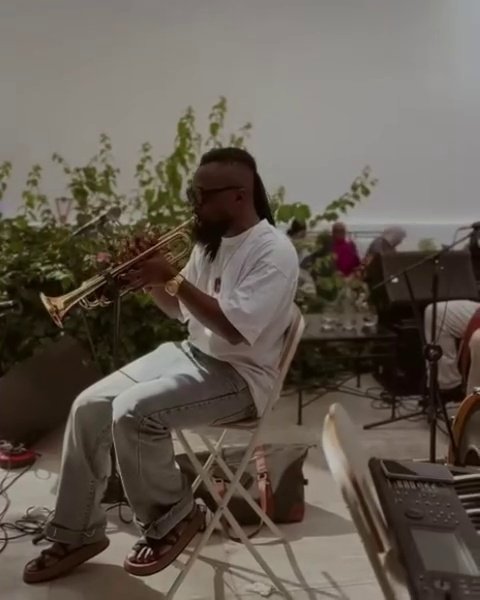 LIVE MBONGUI | African Jazz Experience